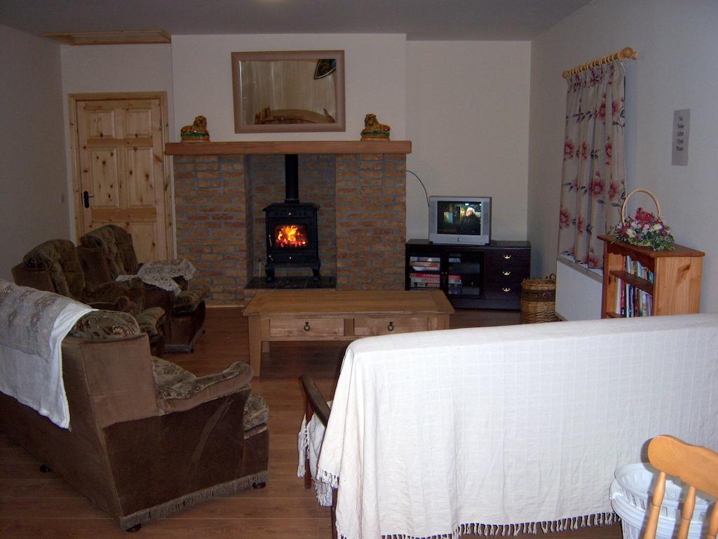 Valley Lodge Room Only Guest House Claremorris Quarto foto